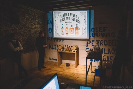 whiskey tasting bourbon four roses the tasters club ουισκι