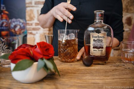 whiskey tasting bourbon four roses small batch the tasters club ουισκι