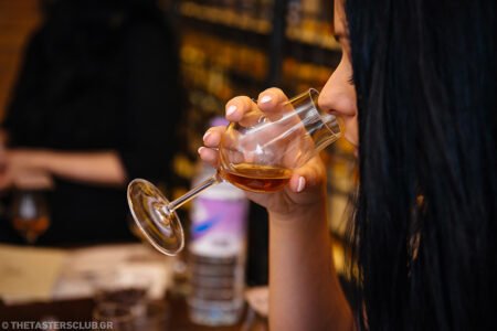 whisky tasting the tasters club ουισκι glass