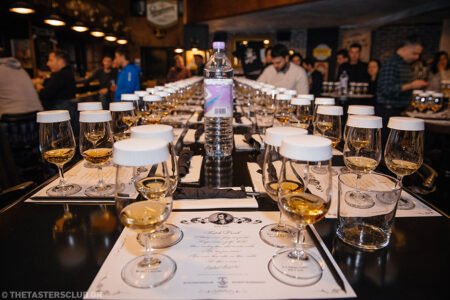 whisky tasting ουισκι lazy bulldog pub the tasters club