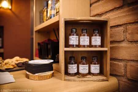 whisky samples the tasters club ουισκι