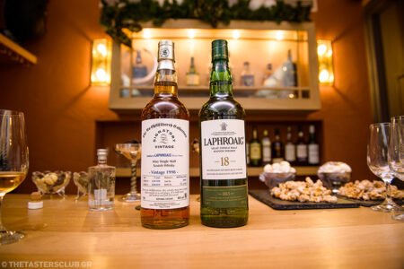 whisky tasting Laphroaig 15 Years Old SIGNATORY VINTAGE Laphroaig 18 Years Old the tasters club ουισκι