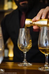 whisky tasting the tasters club ουισκι glass