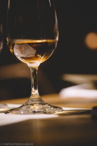 whiskey tasting bourbon four roses the tasters club ουισκι glass