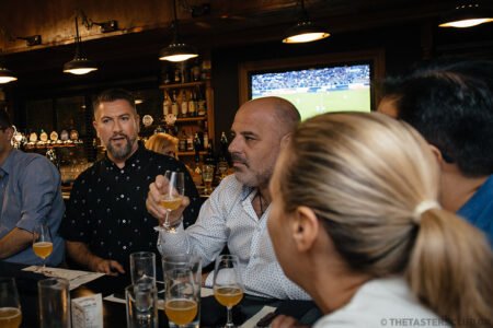 beer tasting the tasters club the lazy bulldog pub λαδόπουλος μπυρα
