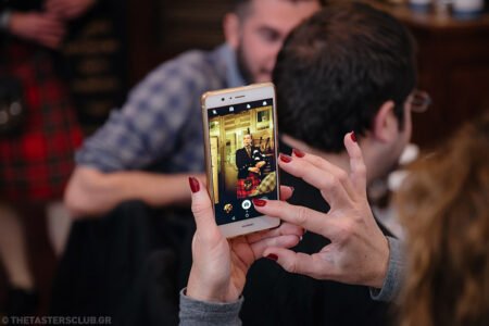 the tasters club whisky tasting robert burns night bagpipe avalon