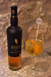 The Tasters Club Whisky Journey Costa Navarino 2018 Raven