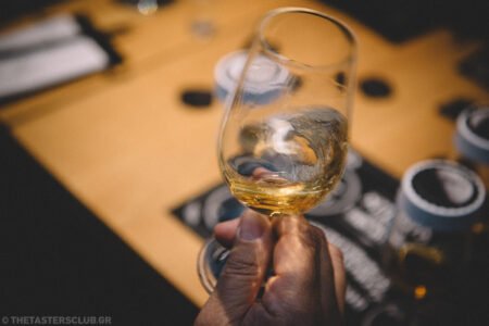 the tasters club halloween occult whisky tasting day couleur locale ουίσκι