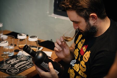 the tasters club halloween occult whisky tasting day couleur locale ουίσκι tomatin cu bocan