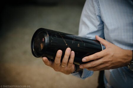 the tasters club halloween occult whisky tasting day couleur locale ουίσκι bruichladdich black art