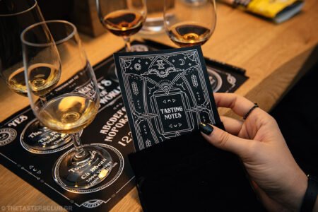 the tasters club halloween occult whisky tasting day couleur locale ουίσκι