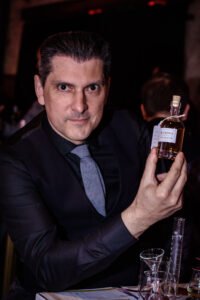 chivas the blend the tasters club Milionis
