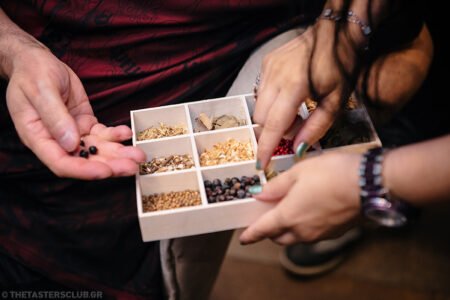 the tasters club gin tasting day amber