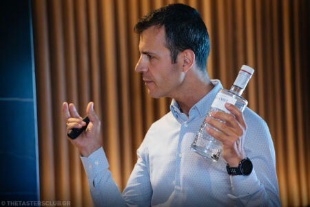 the tasters club gin tasting day amber Patsialos