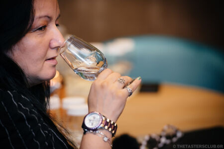 the tasters club gin tasting day amber