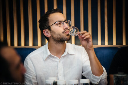 the tasters club gin tasting day amber