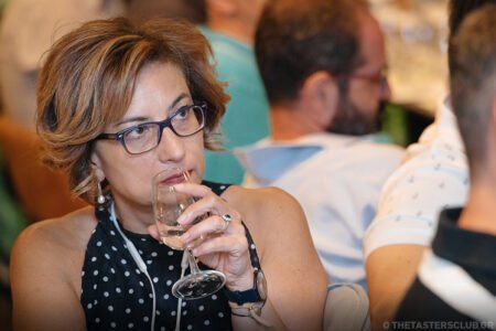 the tasters club gin tasting day amber