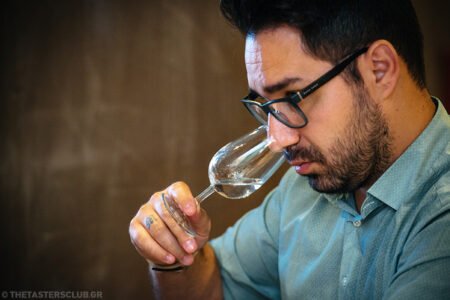 the tasters club gin tasting day amber