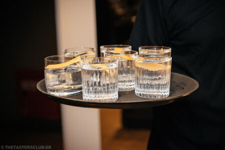 the tasters club gin tasting day amber gin and tonic