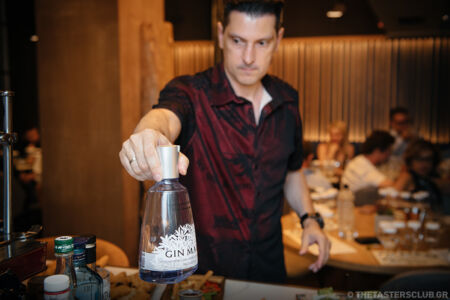 the tasters club gin tasting day amber gin mare milionis