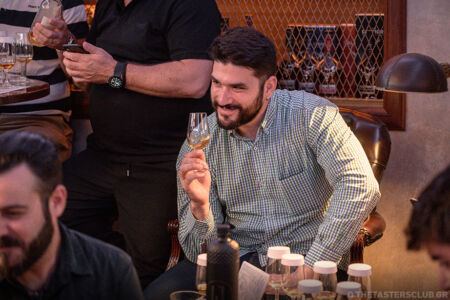 The Tasters Club Tasting Day #33 about silent distilleries. Dallas Dhu 1983 Last Cask Filled, Port Dundas 1980 35 yo - SMWS, Littlemill 1992 20 yo - Berry’s, Port Ellen 1982 26 yo - Douglas Laing: The Old Malt Cask, Ghost And Rare Port Ellen. the tasters club whisky tasting day silent distilleries 42barstronomy ουισκι