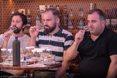 The Tasters Club Tasting Day #33 about silent distilleries. Dallas Dhu 1983 Last Cask Filled, Port Dundas 1980 35 yo - SMWS, Littlemill 1992 20 yo - Berry’s, Port Ellen 1982 26 yo - Douglas Laing: The Old Malt Cask, Ghost And Rare Port Ellen. the tasters club whisky tasting day silent distilleries 42barstronomy ουισκι