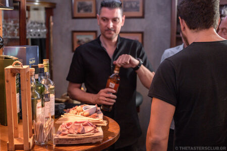 The Tasters Club Tasting Day #33 about silent distilleries. Dallas Dhu 1983 Last Cask Filled, Port Dundas 1980 35 yo - SMWS, Littlemill 1992 20 yo - Berry’s, Port Ellen 1982 26 yo - Douglas Laing: The Old Malt Cask, Ghost And Rare Port Ellen. the tasters club whisky tasting day silent distilleries 42barstronomy ουισκι μηλιωνης