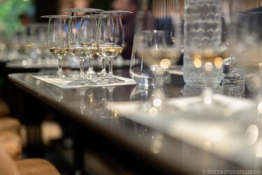 The Tasters Club Tasting Day #34 Halloween whisky tasting. The Gauldrons - Batch #1, The Glenrothes 13 yo - Halloween Edition, Auchentoshan 22 yo Old Particular - The Halloween Edition, No Name No 2, Big Peat - The Home of Malt Halloween Edition The Tasters Club Tasting Day 34 Halloween whisky tasting