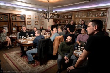 The Tasters Club Tasting Day #36 with exclusive Islay bottlings. Lagavulin 11 yo Offerman Edition, Lagavulin Islay Jazz Festival 2017, Caol Ila Distillery Exclusive 2018, Port Charlotte RIC: 01 2006 The Distillery Valinch 13 yo The Tasters Club Tasting Day 36 Islay whisky tasting Milionis