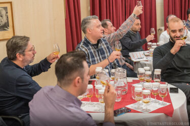 The Tasters Club Tasting Day #38 Robert Burns Night. Copper Dog, Arran Robert Burns, Royal Salute 21 years old The Signature Blend, Glenfiddich 21 years old Reserva Rum Cask Finish, Macallan 15 years old Triple Cask Matured, Caol Ila 15 years old Unpeated - Special Releases 2018 robert burns night 2020 the tasters club whisky tasting