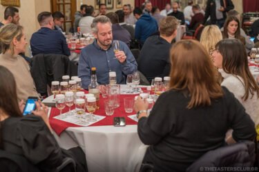 The Tasters Club Tasting Day #38 Robert Burns Night. Copper Dog, Arran Robert Burns, Royal Salute 21 years old The Signature Blend, Glenfiddich 21 years old Reserva Rum Cask Finish, Macallan 15 years old Triple Cask Matured, Caol Ila 15 years old Unpeated - Special Releases 2018 robert burns night 2020 the tasters club whisky tasting