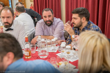 The Tasters Club Tasting Day #38 Robert Burns Night. Copper Dog, Arran Robert Burns, Royal Salute 21 years old The Signature Blend, Glenfiddich 21 years old Reserva Rum Cask Finish, Macallan 15 years old Triple Cask Matured, Caol Ila 15 years old Unpeated - Special Releases 2018 robert burns night 2020 the tasters club whisky tasting