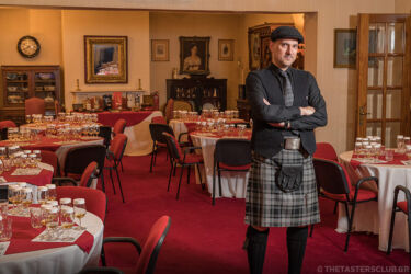 The Tasters Club Tasting Day #38 Robert Burns Night. Copper Dog, Arran Robert Burns, Royal Salute 21 years old The Signature Blend, Glenfiddich 21 years old Reserva Rum Cask Finish, Macallan 15 years old Triple Cask Matured, Caol Ila 15 years old Unpeated - Special Releases 2018 robert burns night 2020 the tasters club whisky tasting Milionis