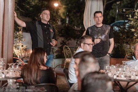 The Tasters Club Tasting Day 53 Blandoch whisky tasting En Flya bar Yiannis Milionis Petros Charizopoulos