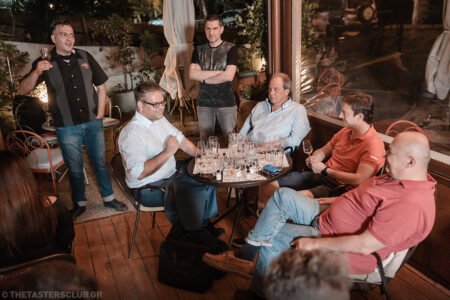 The Tasters Club Tasting Day 53 Blandoch whisky tasting En Flya bar Yiannis Milionis Petros Charizopoulos