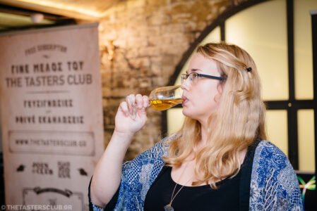 The Tasters Club Tasting Day 9 Bruichladdich distillery tasting v4bistrot Joanne Brown