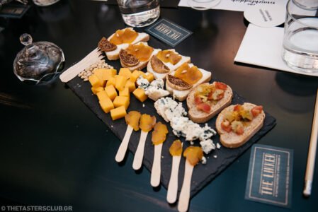 The Tasters Club Tasting Day 9 Bruichladdich distillery tasting v4bistrot