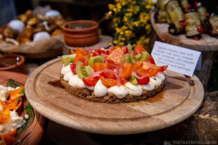 Navarino Hills Clubhouse The Tasters Club LEGENDS UNTOLD Whisky Weekend Costa Navarino 2022
