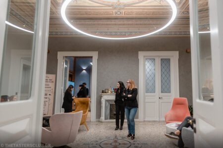 The Tasters Club cabinet of curiosities whisky tasting