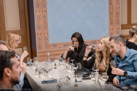 The Tasters Club cabinet of curiosities whisky tasting