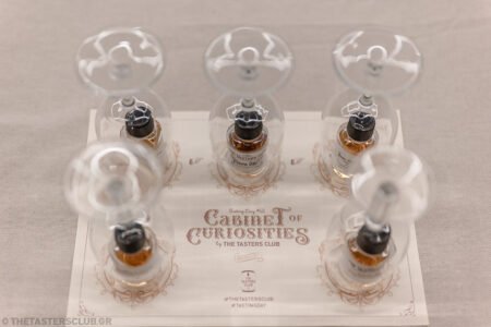 The Tasters Club cabinet of curiosities whisky tasting