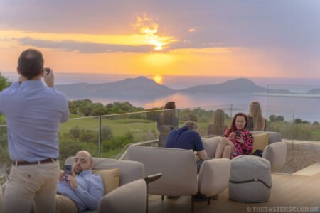 The Tasters Club ELUSIVE EXPRESSIONS Whisky Weekend Costa Navarino 2023