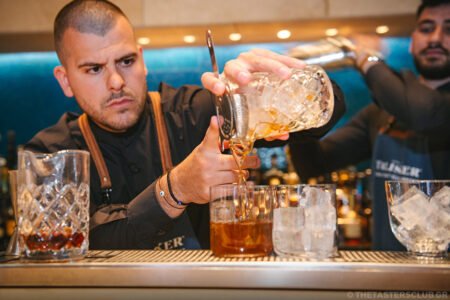 the tasters club whisky weekend 2024 costa navarino