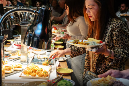 the tasters club whisky weekend 2024 costa navarino