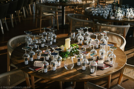 the tasters club whisky weekend 2024 costa navarino