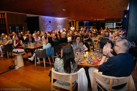 the tasters club whisky weekend 2024 costa navarino