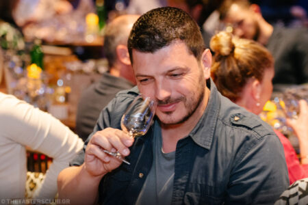 the tasters club whisky weekend 2024 costa navarino