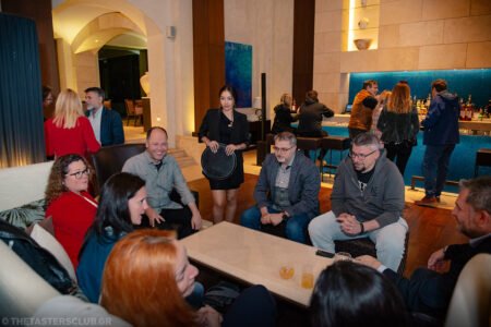 the tasters club whisky weekend 2024 costa navarino