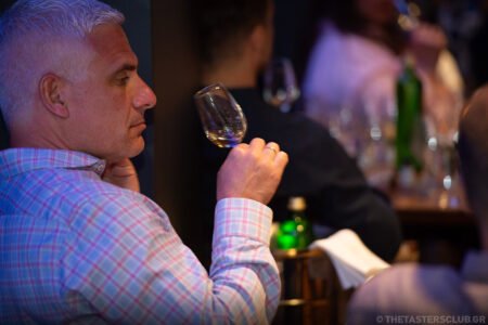 the tasters club whisky weekend 2024 costa navarino