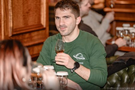 The Tasters Club Tasting Day 85 Bowmore whisky tasting